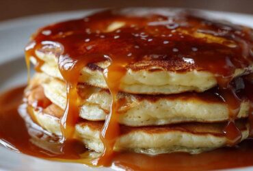 Applesauce Pancakes with Caramel Syrup