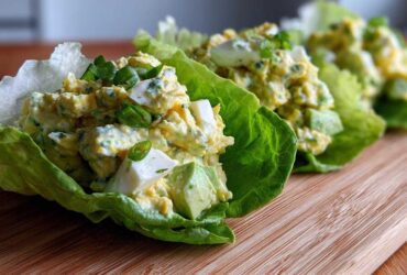 Avocado Egg Salad Lettuce Wraps
