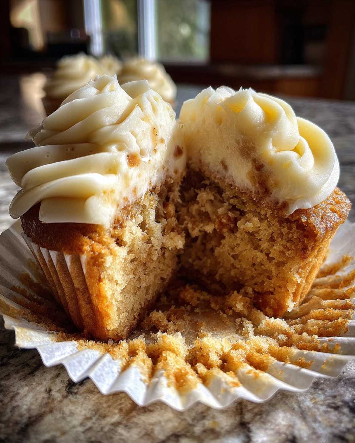 Maple Apple Cider Cupcakes - detail 2