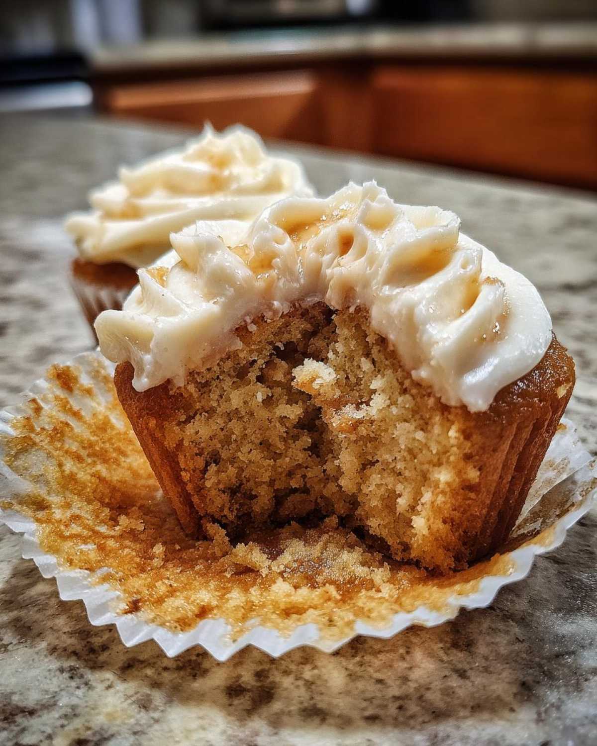 Maple Apple Cider Cupcakes - detail 3