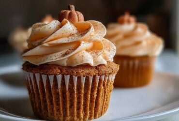 Pumpkin Spice Latte Cupcakes