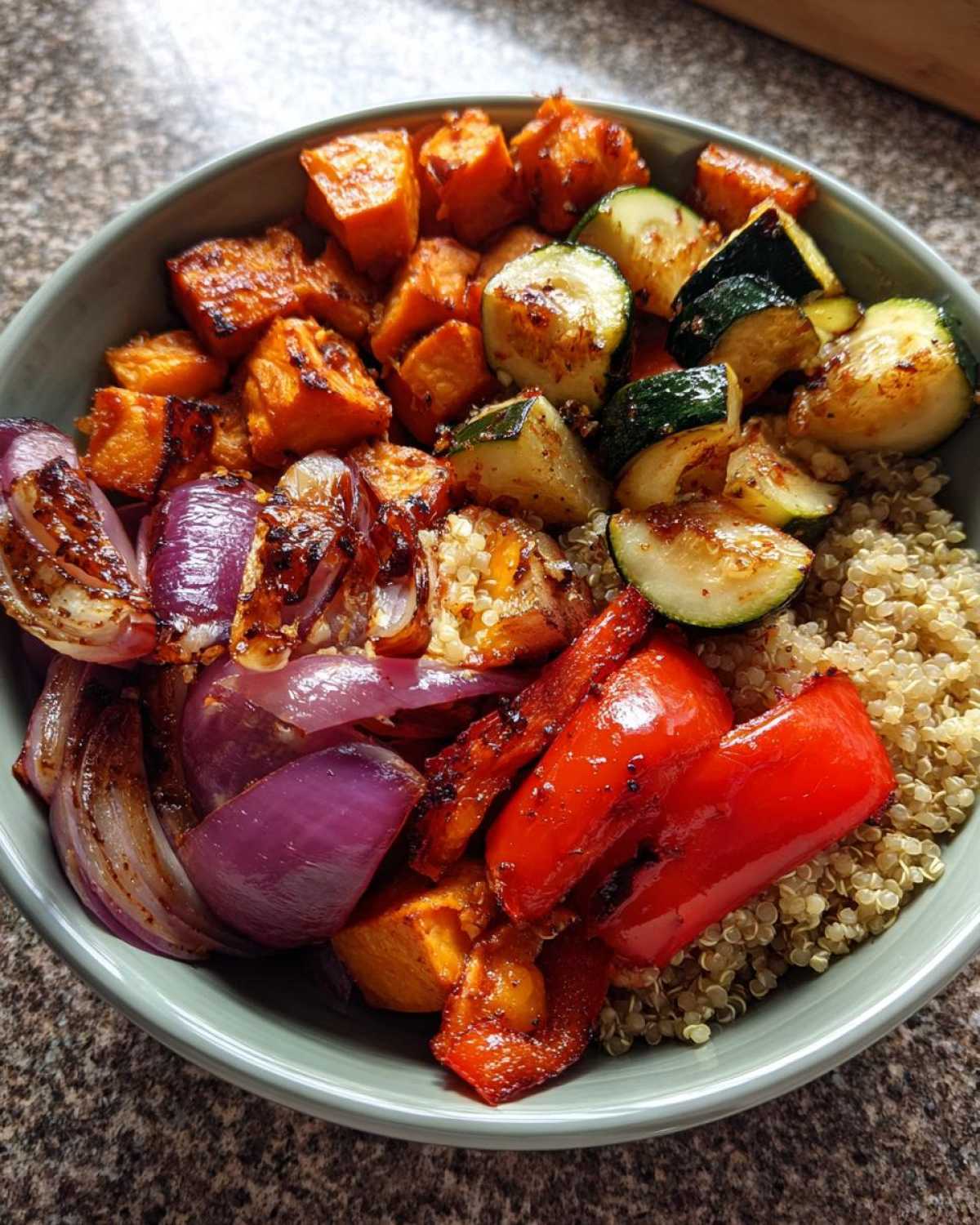 Roasted Veggie Grain Bowl - detail 1