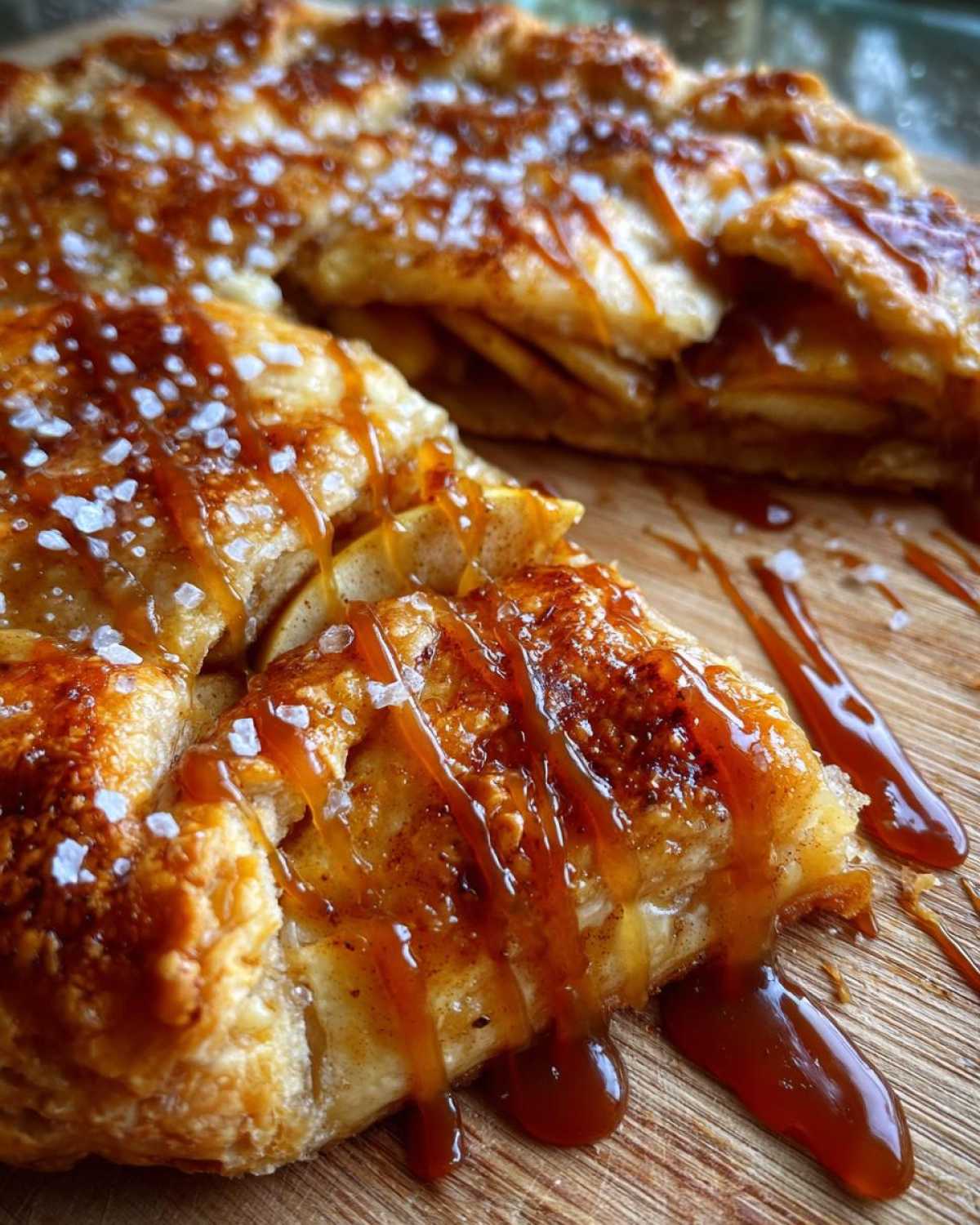 Salted Caramel Apple Galette - detail 1