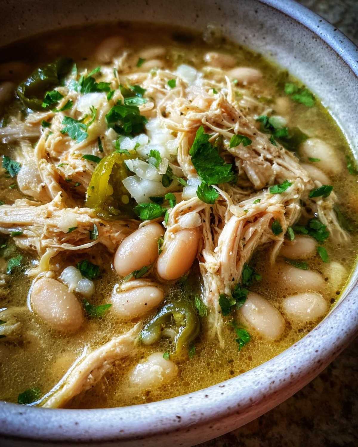 Slow Cooker White Chicken Chili - detail 4