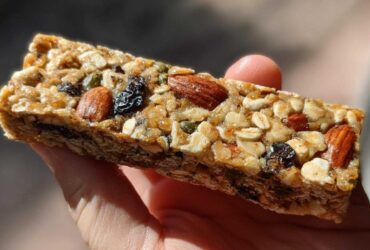 Trail Mix Granola Bars